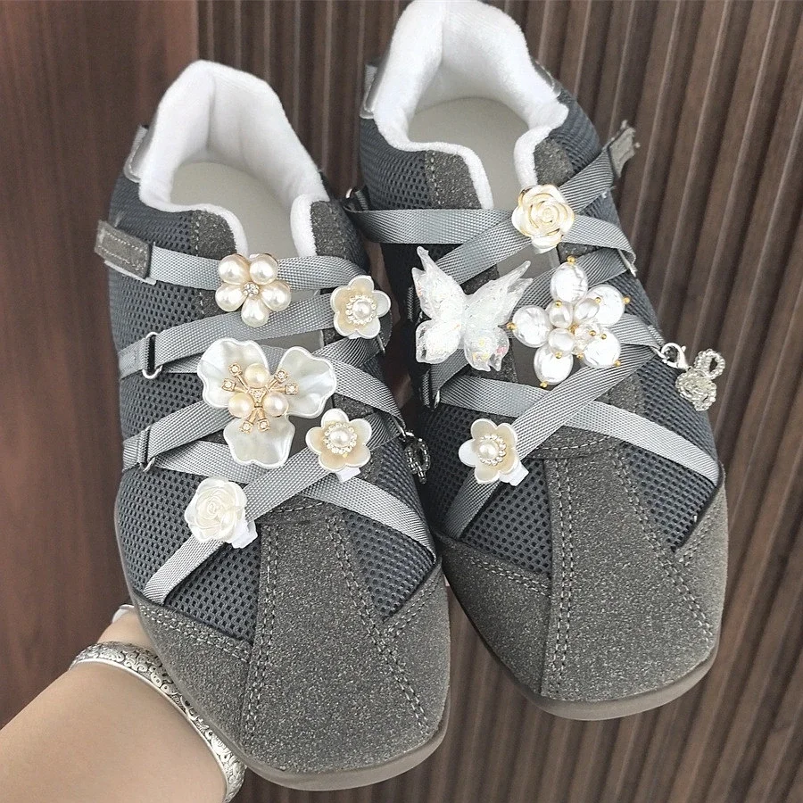 1 PCS Advanced Pearl Flower Shoe Laces with Fashion Butterfly Charm DIY Sneaker Decoration Unique Accessory for Shoe Decorations