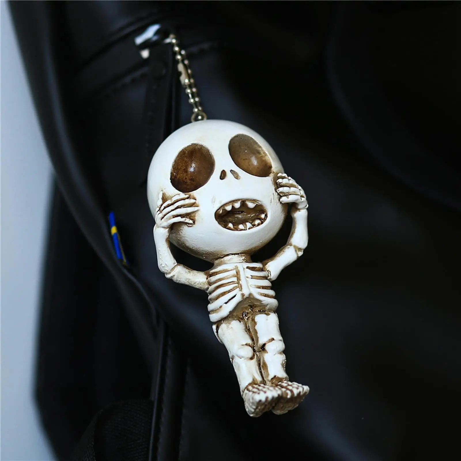 Skeleton Head Miniature Collectibles Made Resin Key Organizer Perfect for Gifts and Souvenirs