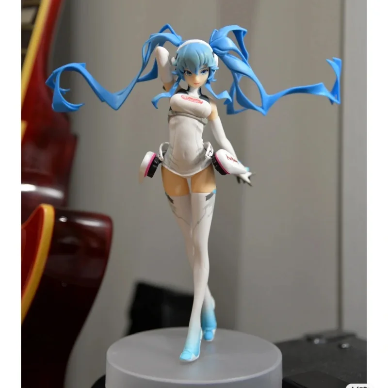 figurine-d'action-hatsune-ku-sq-voiture-de-course-vocaloid-18cm-collection-de-figurines-d'anime-cadeau-surprise