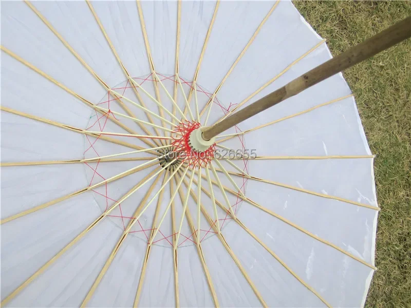Chinesischer Farbiger Stoff-Regenschirm Weiß-Rosa Sonnenschirme Traditioneller Chinesischer Tanz-Farbschirm Japanische Seiden-Requisiten – Detail 27