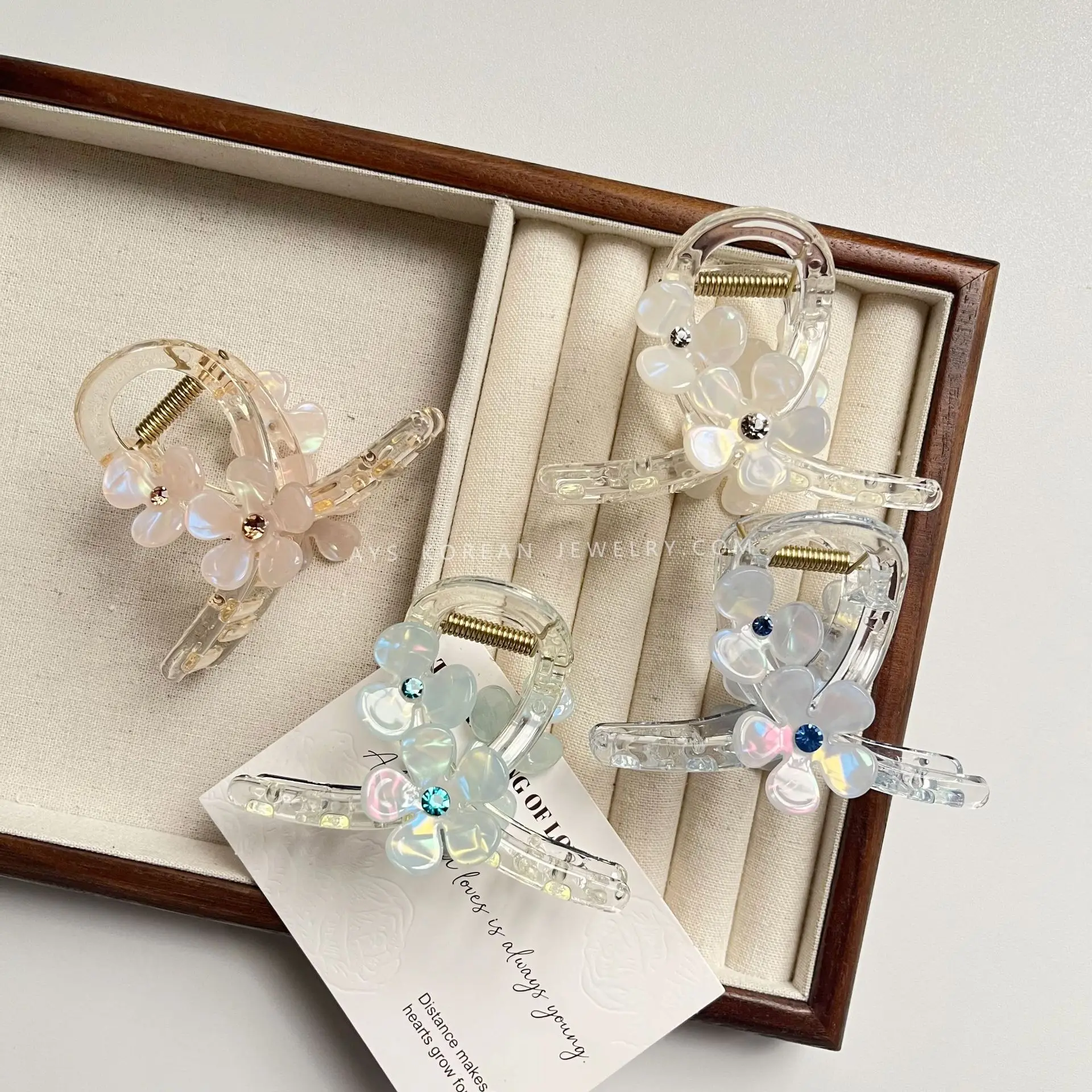 

Новые заколки для волос со стразами и цветами, пляжные милые девушки, коготь акулы, модные элегантные заколки для волос, аксессуары для волос для женщин