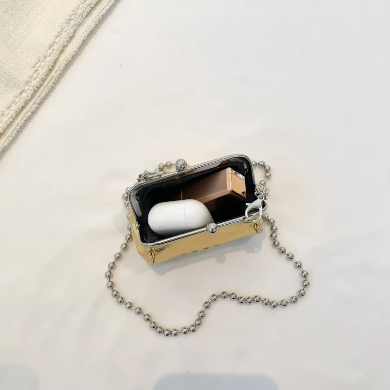 Luxury Gold Silver Mini Crossbody Bag For Women 2023 New Designer Hobo Bag Earphone Pouch Coin Purse Versatile Travel Chest Bag