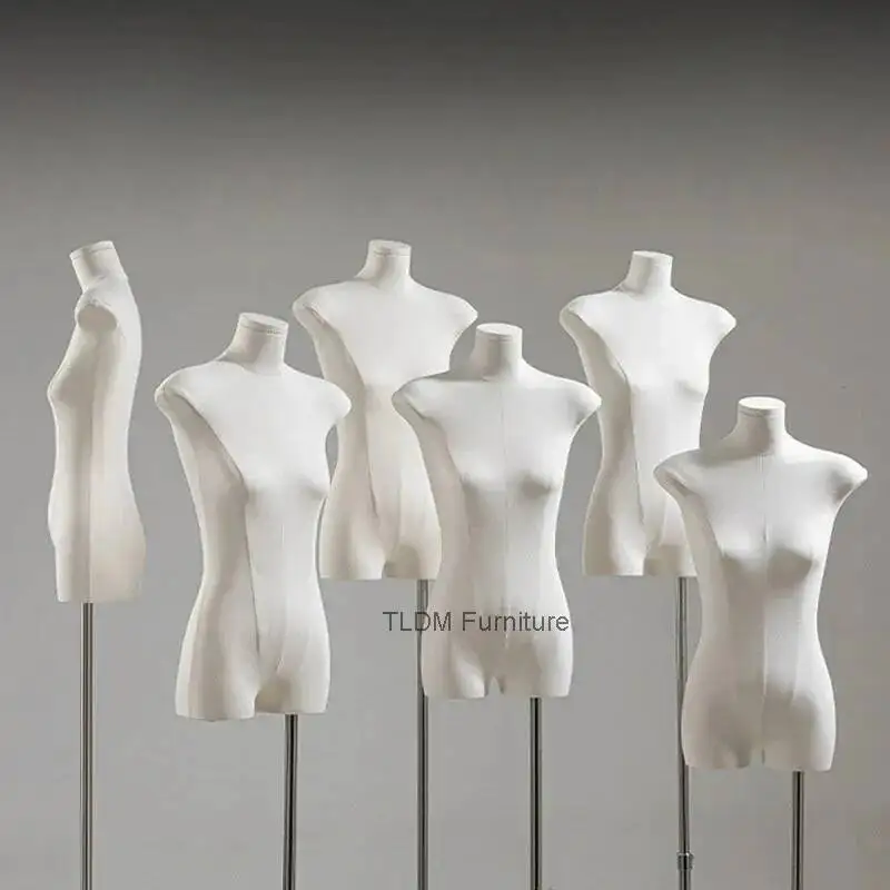 

Манекен женский в корейском стиле, тонкий, с плоским бюстом, полуторс, с подставкой для витрины магазина одежды JT40M