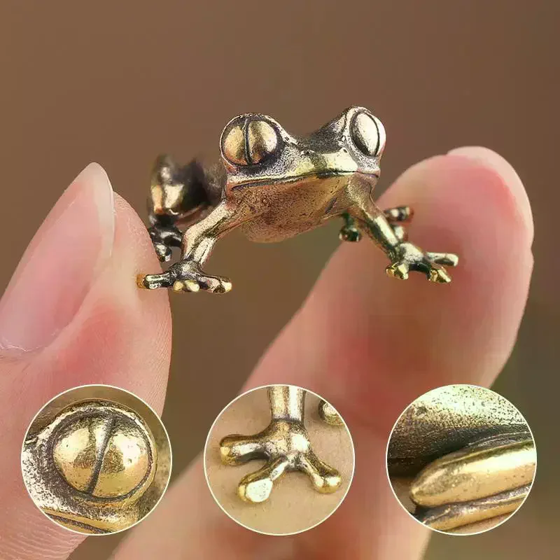 Retro Brass Mini Frog Miniatures Figurines Vintage Animal Figurine Toad Desktop Ornaments Home Decoration Crafts Tea Pet Decor