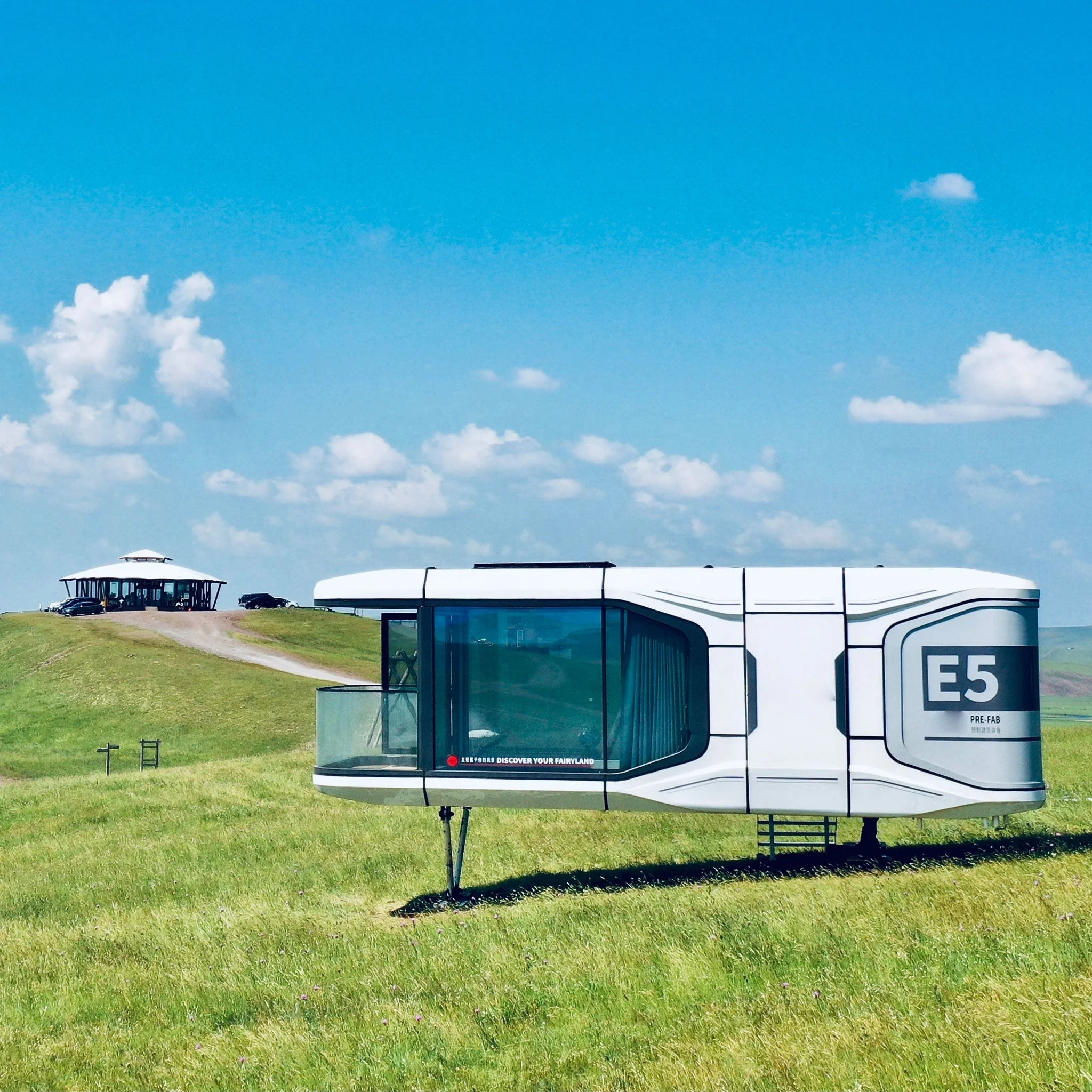 China's Mobile Tiny House Prefab  Mobile Home Outdoor Sleep Container with Galvanized Steel Material