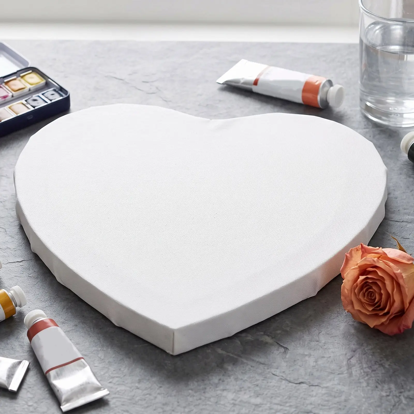 4Pcs Cotton Heart Shaped Canvas Panels Stretched Blank Painting Boards Wood Frame for Oil Acrylic Watercolor Art Projects