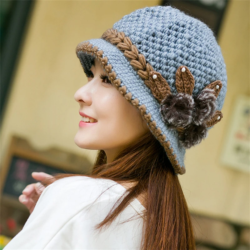 New Warm Hat Winter Women Earmuffs Wool Cap Pretty Knitted Hats Female Autumn Winter Fashion Beanies Hat Simple All-Match