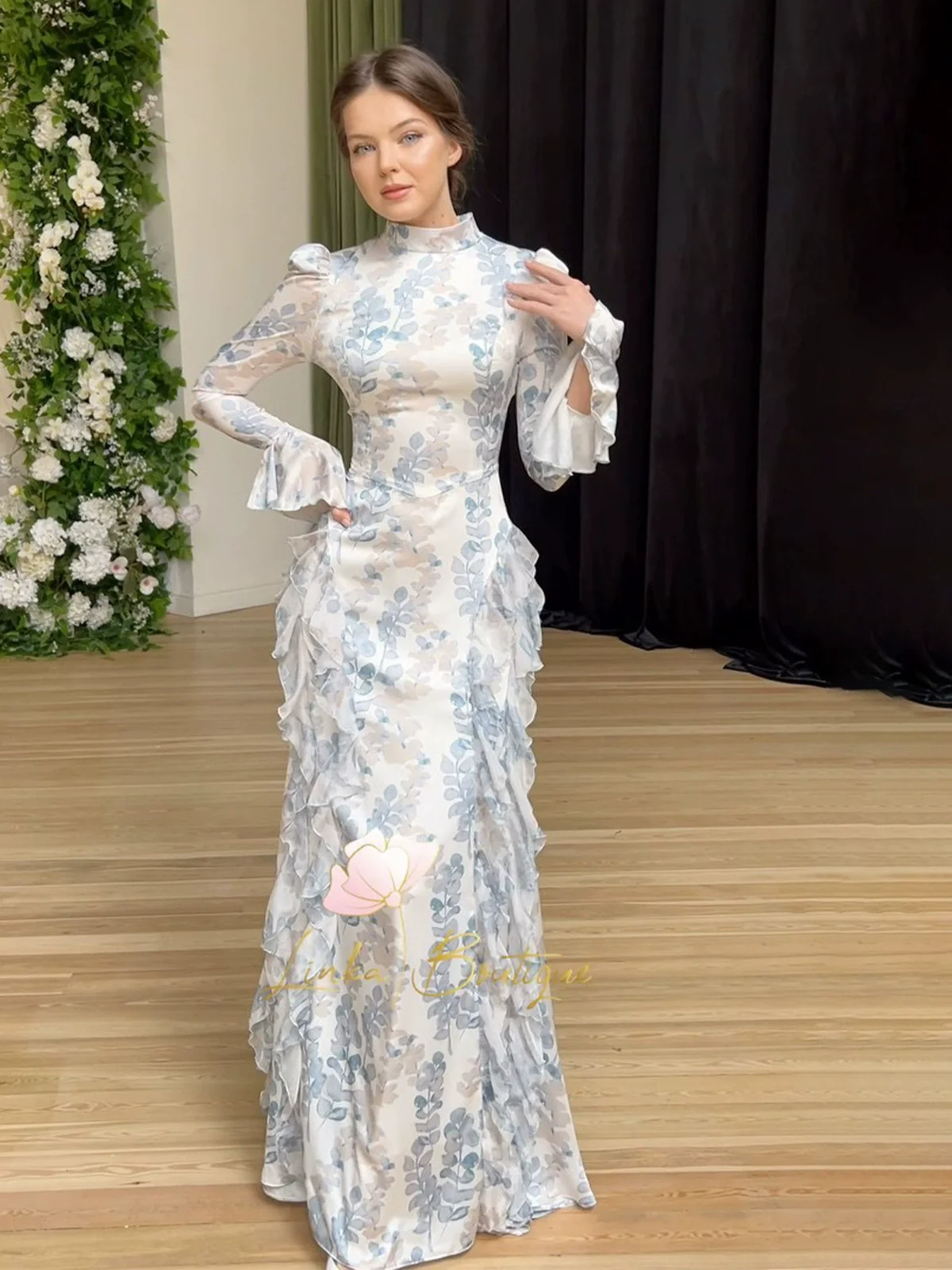 

2025 Vintage Style Printed Long Sleeve Party Dresses for Women Fashionable Ruffles Lace-up Back Elegant Evening Dresses