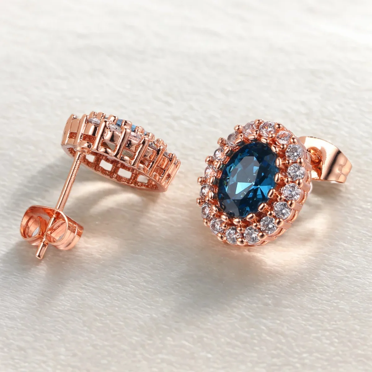 Luxury Ocean Blue Crystal Engagement Ear Piercing Stud Earrings for Women Cubic Zirconia Rose Gold Color Fashion Jewelry E109