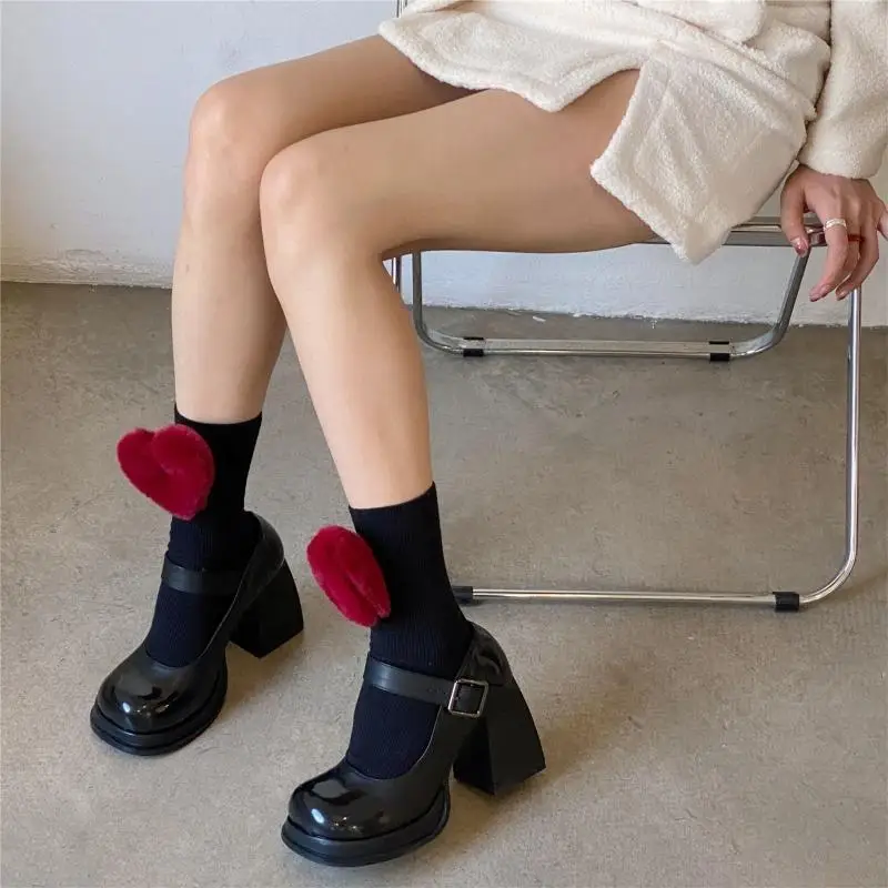 195E جوارب طاقم شخصية للسيدات لوليتا كلاسيكية ثلاثية الأبعاد جوارب كبيرة محشوة قطيفة على شكل قلب #6