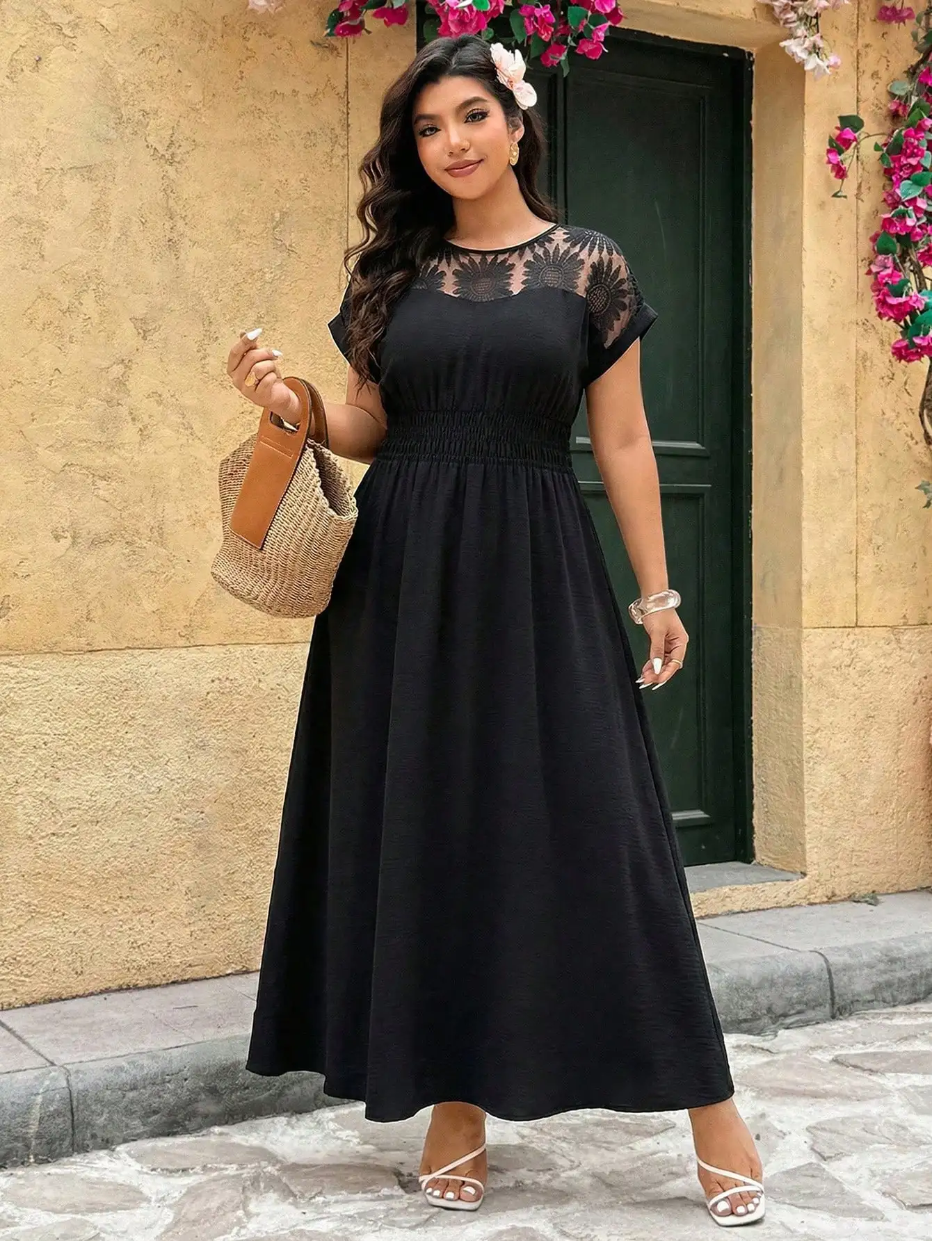

Plus Size Women's Casual Elegant Lace Patchwork Short Sleeve Maxi Dress