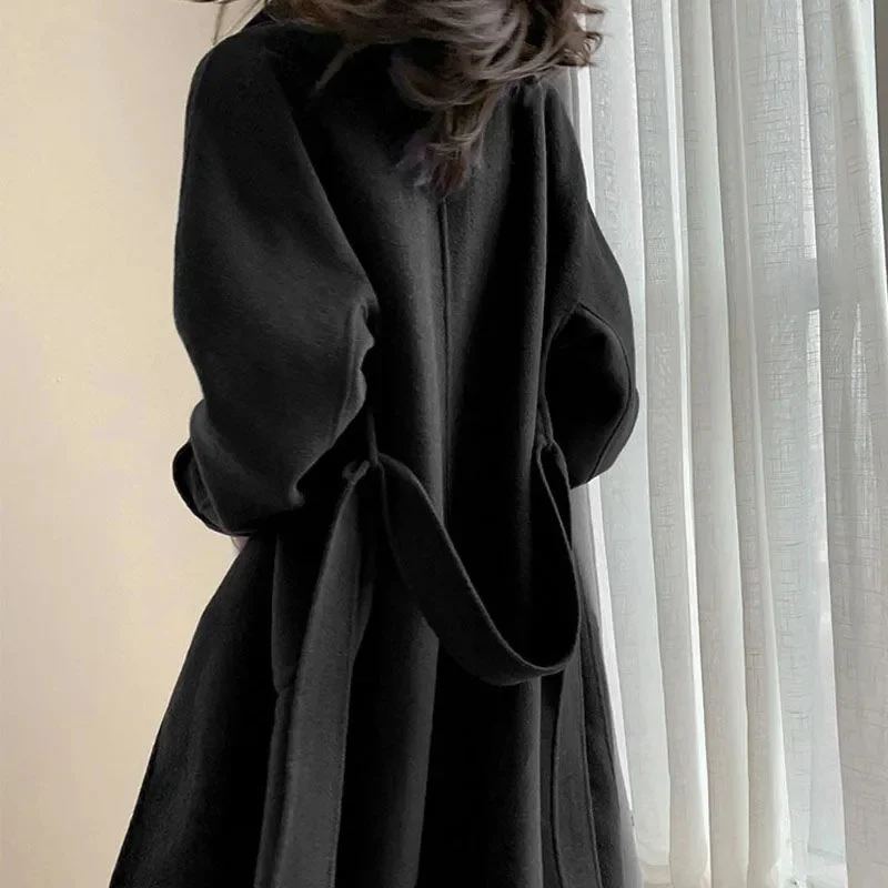 Women‘s Coat Winter Korean Fashion Long Coated Thickened Woolen Winter Coat for Women Black Coat Harajuku