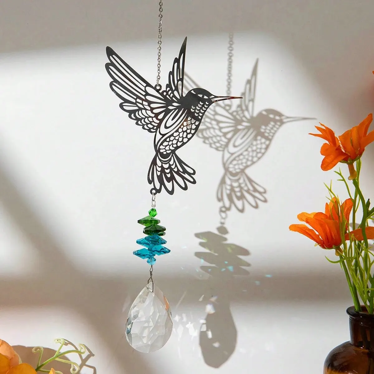 1Pc Crystal Suncatcher AnimalHummingbird PrismBall PendantforHomeWindowWallOutdoor GardenLight GatheringDecorationParty Supplies