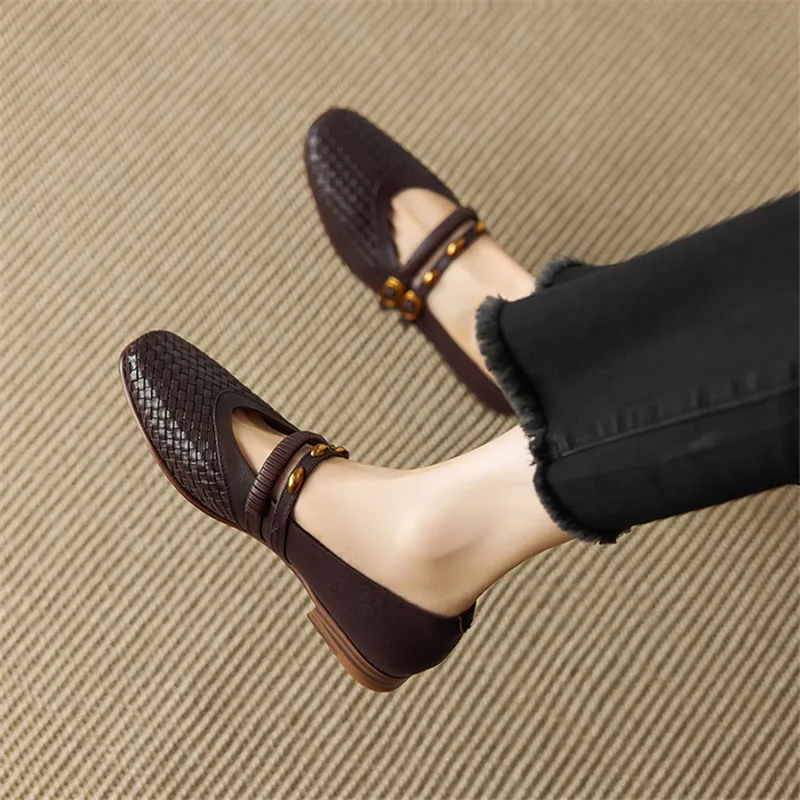 

New Spring/autumn Genuine Leather Women Shoes Round Toe Mary Jane Shoes for Women Fashion Belt Buckle Low Heel Women Pumps