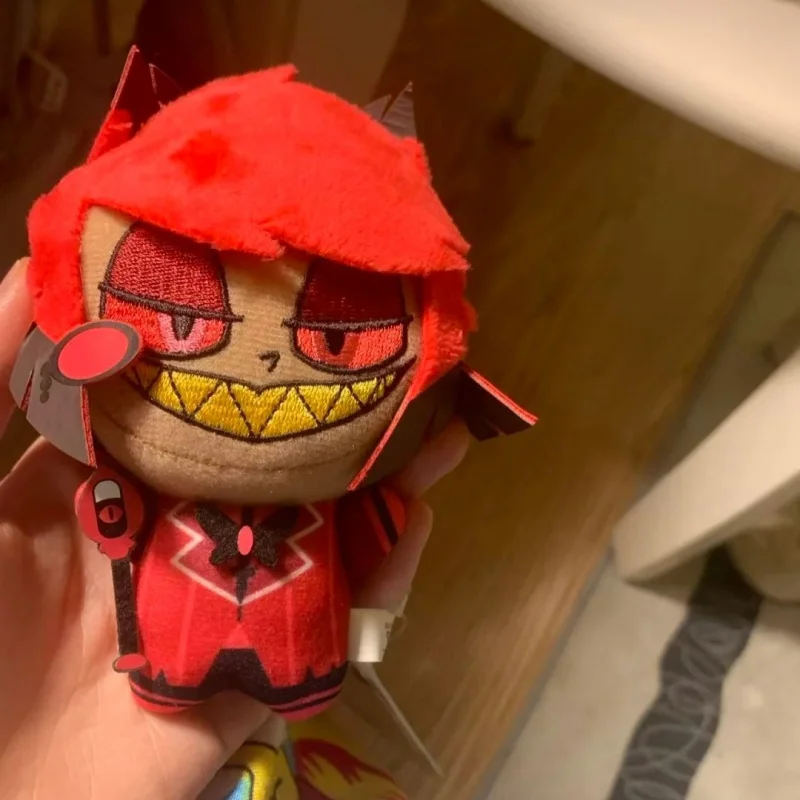 حقيقي 11 سنتيمتر هازبين فندق ألاستور فاجي تشارلي أفخم أنيمي دمية الأجهزة الطرفية لينة محشوة حلية وسادة اللعب هدية عيد #2