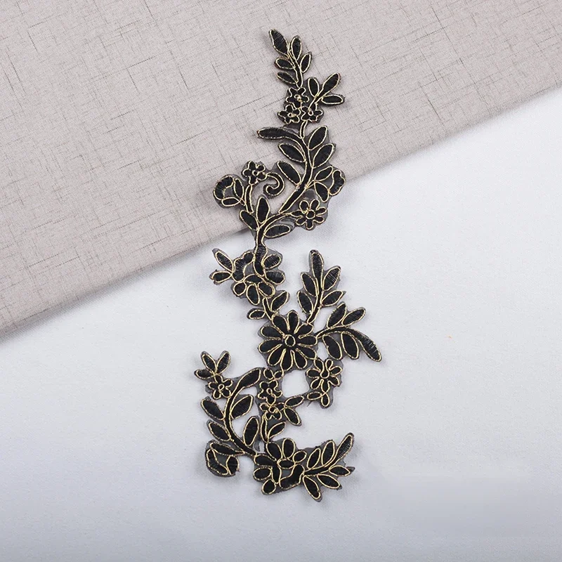 2pcs Floral Flower Gold Orchid Embroidery Iron on Patches Purple Red Black Lace Applique Sewing Flower Fabric Bridal Clothes DIY
