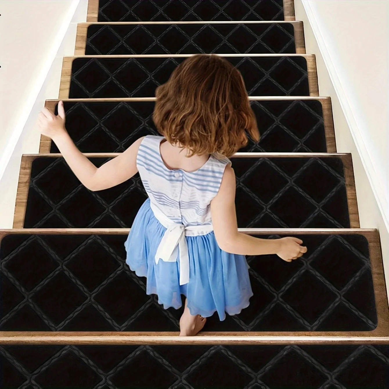 1pc-Anti slip carpet self-adhesive stair mat, suitable for wooden stairs - indoor stair tread mat