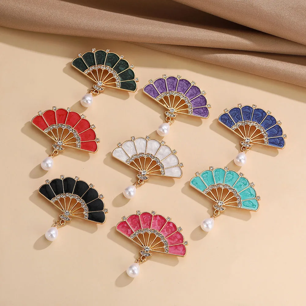 New Fashionable Retro Fan Brooch Creative Design Enamel Pearl Fan Pin Clothing Accessories Jewelry Gifts Party Women's Brooch