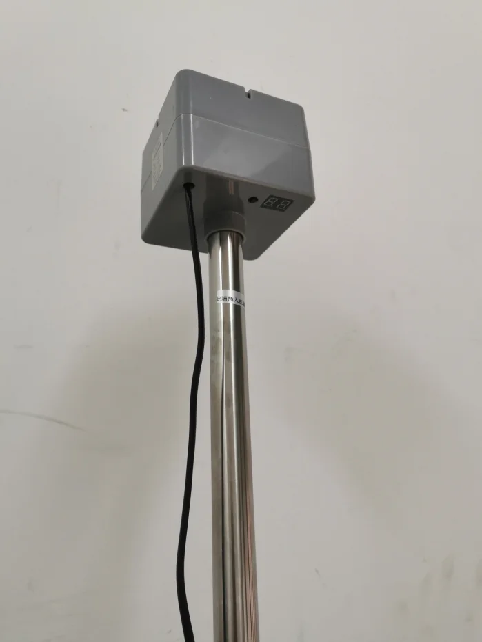 تقليل الضوضاء في الطابق العلوي ضربة الظهر الضوضاء آلة الضوضاء المميت كاتم للصوت 220 فولت