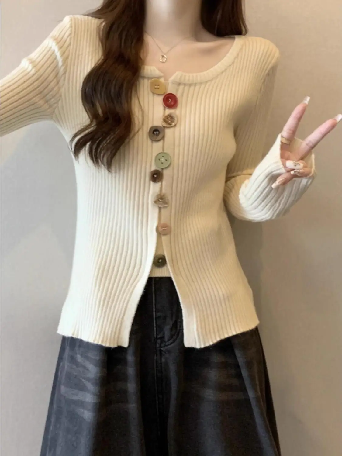 

Women's Knitted V-Ne Long Sve Slim Fit Base irt Autumn Winter Faion Design Casual Ele Split Upper Bodywear