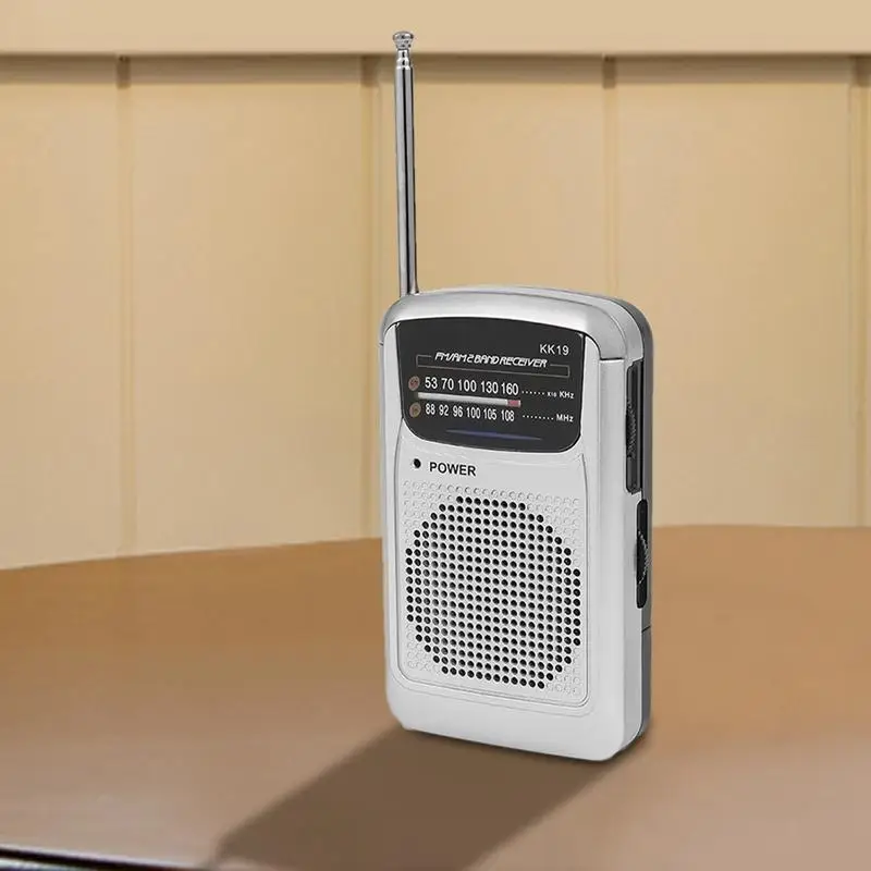 Radio FM AM con batería, Radio pequeña portátil estable, herramienta de entretenimiento para personas mayores con antena para dormitorio y sala de estar