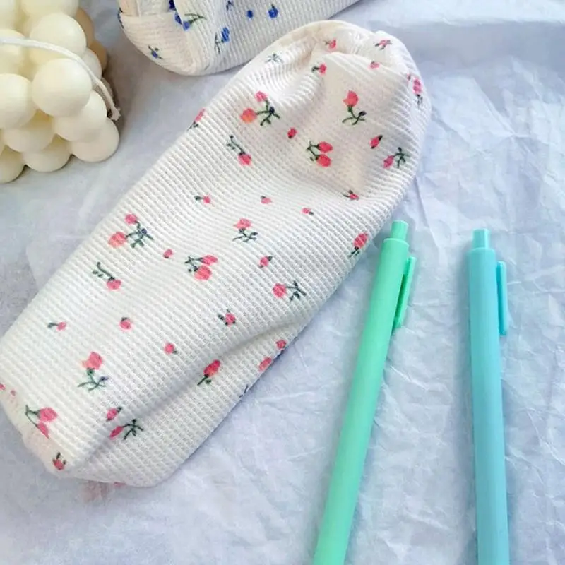 Floral Pencil Pouch Cosmetic Bag Cute Pencil Bag Floral Pouch Small Pen Bag Pencil Pouch Storage Bag Pencil Case School Supplies