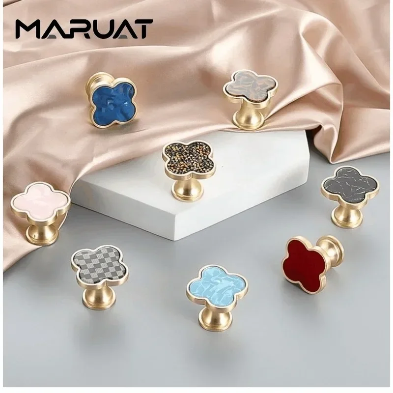 Zinc Alloy Four Leaf Clover Hook Drawer Cabinet Door Cabinet Handle Single Hole Door Handle Simple Furniture Handle