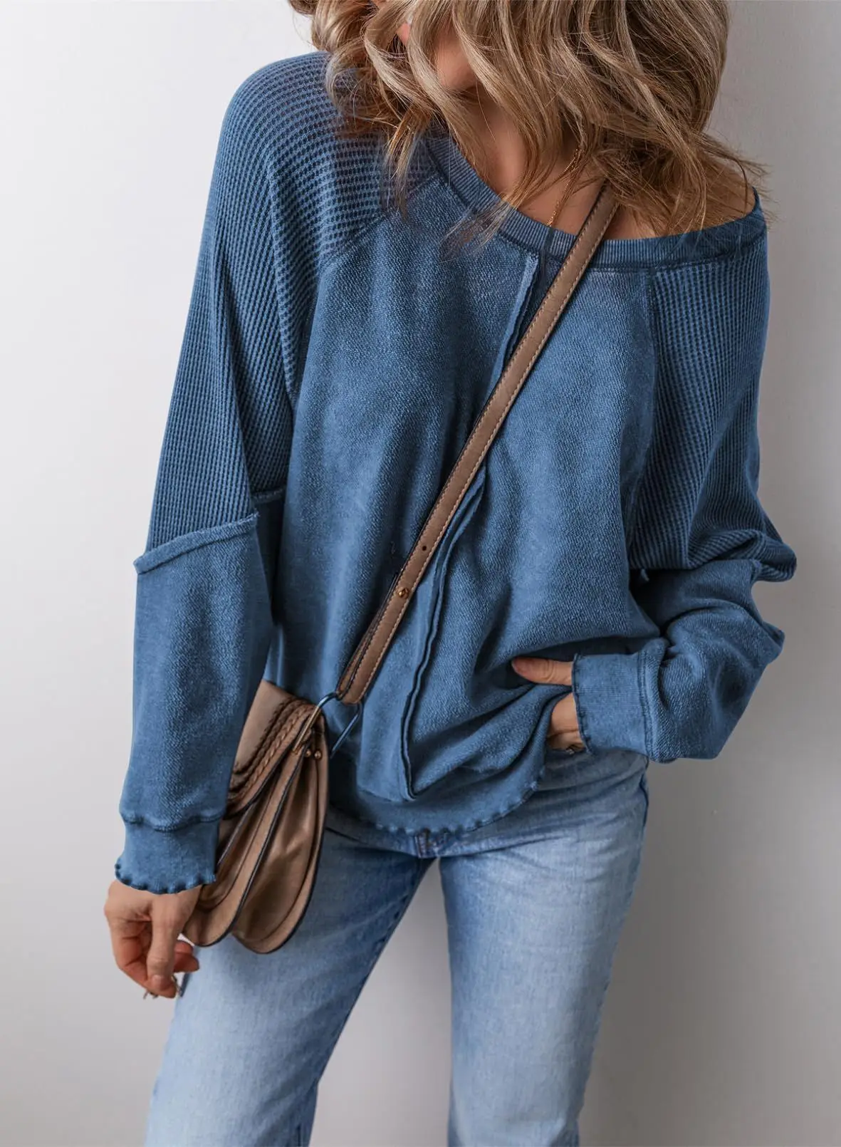 

Autumn Winter Casual Pullover For Women Loose Solid Color O-neck Long Sleeve Splicing Top Fashion Off Shoulder Knit Sweatshirt