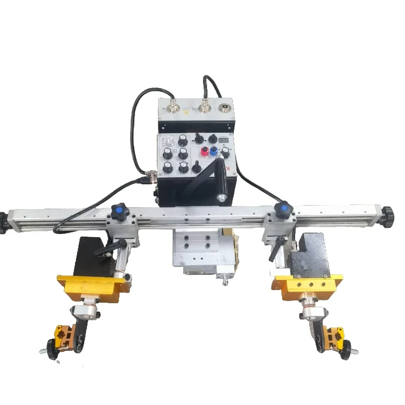 Hot Selling Automated Welding Carriage With Oscillation Industrial Welding Robot Equipment Welding Tractor For Box Beams
