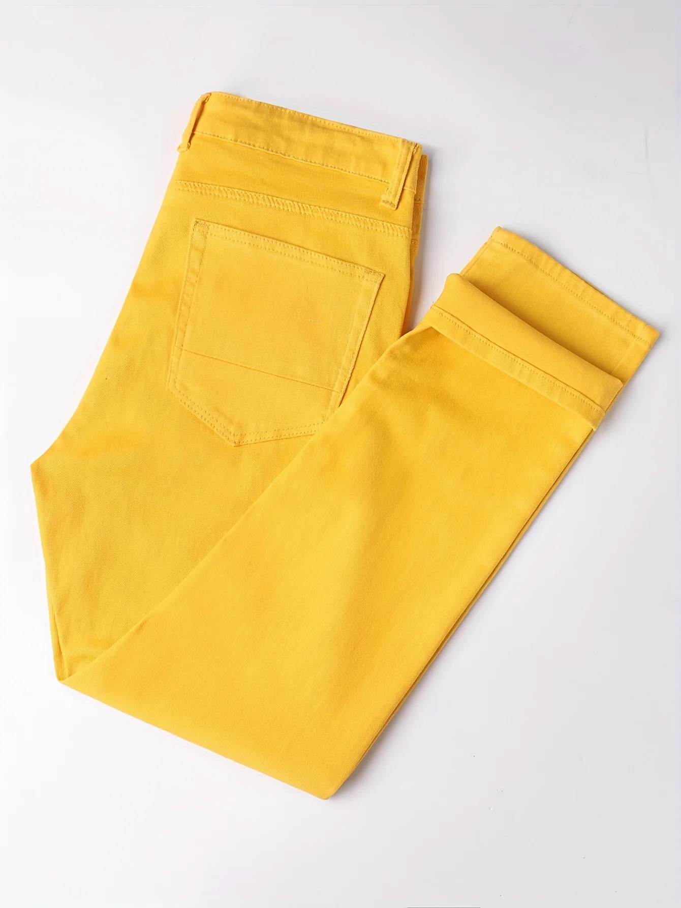 

Ladies Cotton Blended Yellow Jeans - Regular Version, Solid Color, Original Wash Details, Woven Jeans for All Seasons