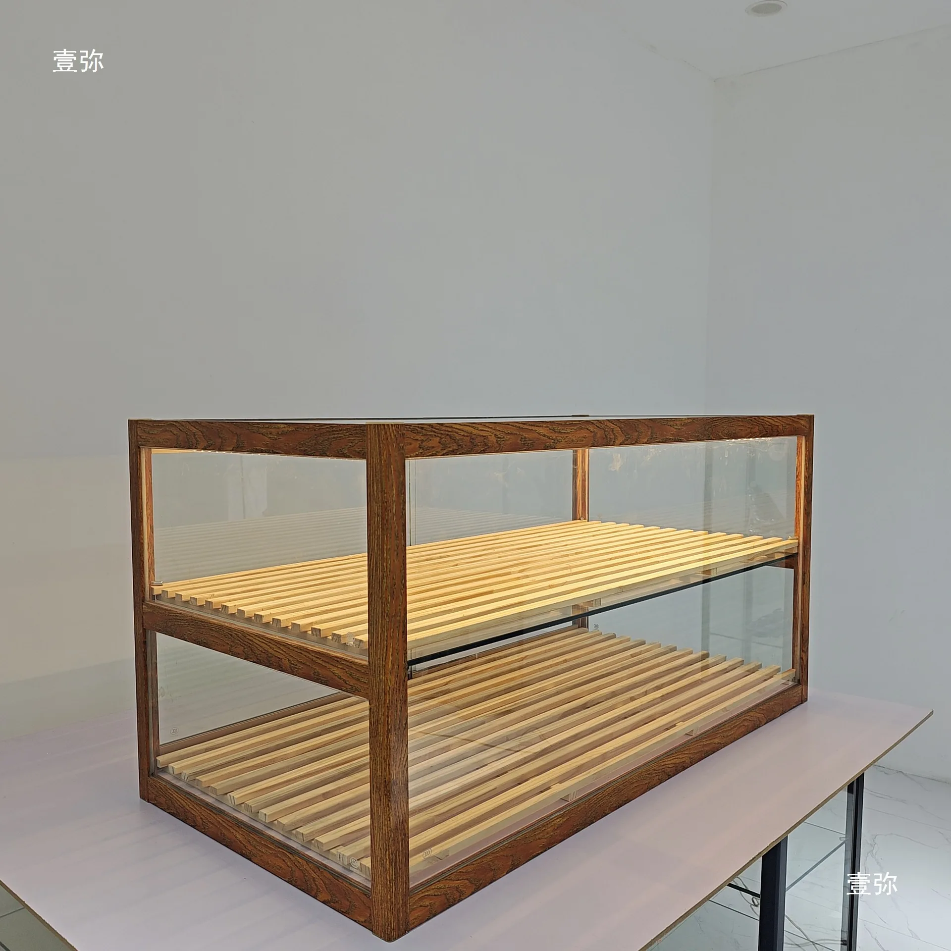 Bar countertop Dessert glass display cabinet Bakery cake display cabinet West point bread aluminum alloy commercial