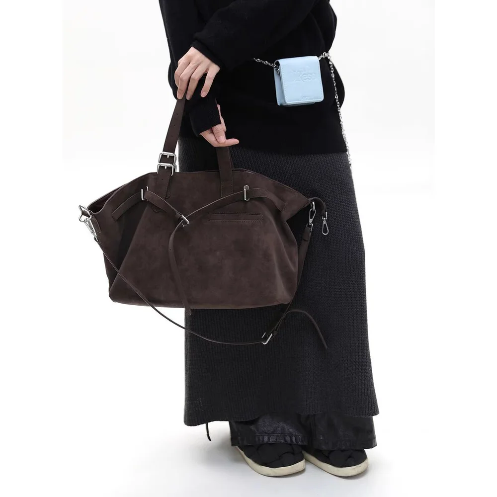 

2025 HOT New Matte Vintage Tote Bag Large Capacity Shoulder Commuter Bag Modern Minimalist Design Premium Mom Shopping Tote