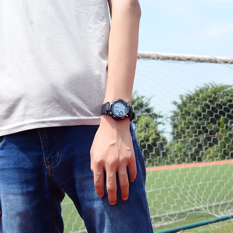 Uالتايلاندية C02 الأطفال الساعات الإلكترونية الاطفال الأولاد طالب الرياضة مقاوم للماء LED المنبه التقويم الرجال أرقام ساعة ذكية