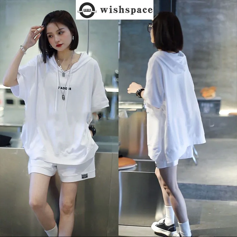 

Fashion Suit Women's Spring and Summer Casual Sports Loose Hooded Half Sleeved T-shirt Shorts Two-piece Set