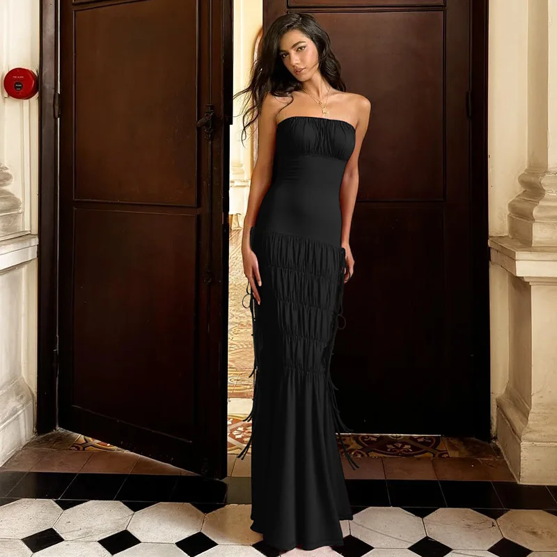 

Women'S Summer New Style Temperament Strapless Pure Desire Style Spicy Girl Sexy One Line Pleated Waist Dress