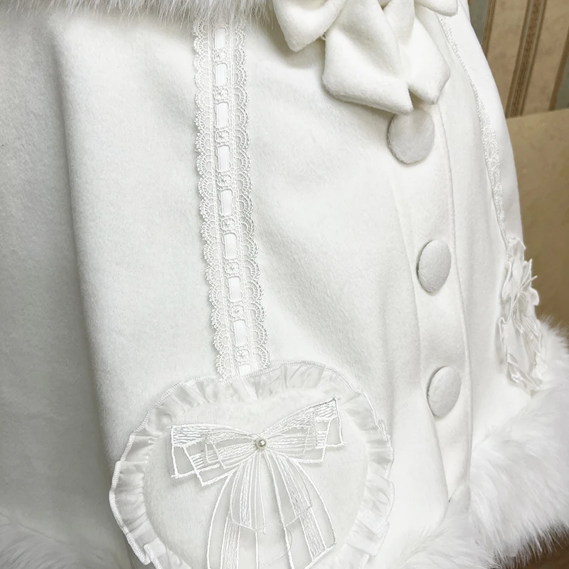 Zimowy, uroczy płaszcz z kapturem dla dziewczynki w stylu słodkiej Lolity, biały, japoński, z kokardą, pluszowy, ciepły poncho, krótka kurtka damska, odzież wierzchnia 2025