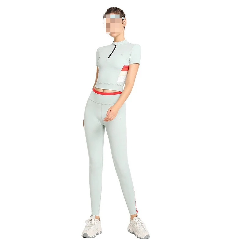 haut-de-sport-respirant-a-manches-courtes-pour-l'ete-ensemble-deux-pieces-haut-et-bas-pour-l'entrainement-et-le-yoga