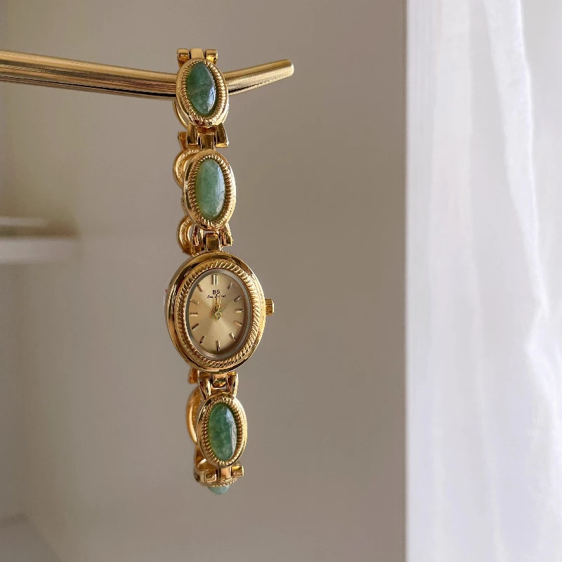 Classic Trend Ladies Watch Elegant Simple Retro 2025 Waterproof Quartz Watch Birthday Gift