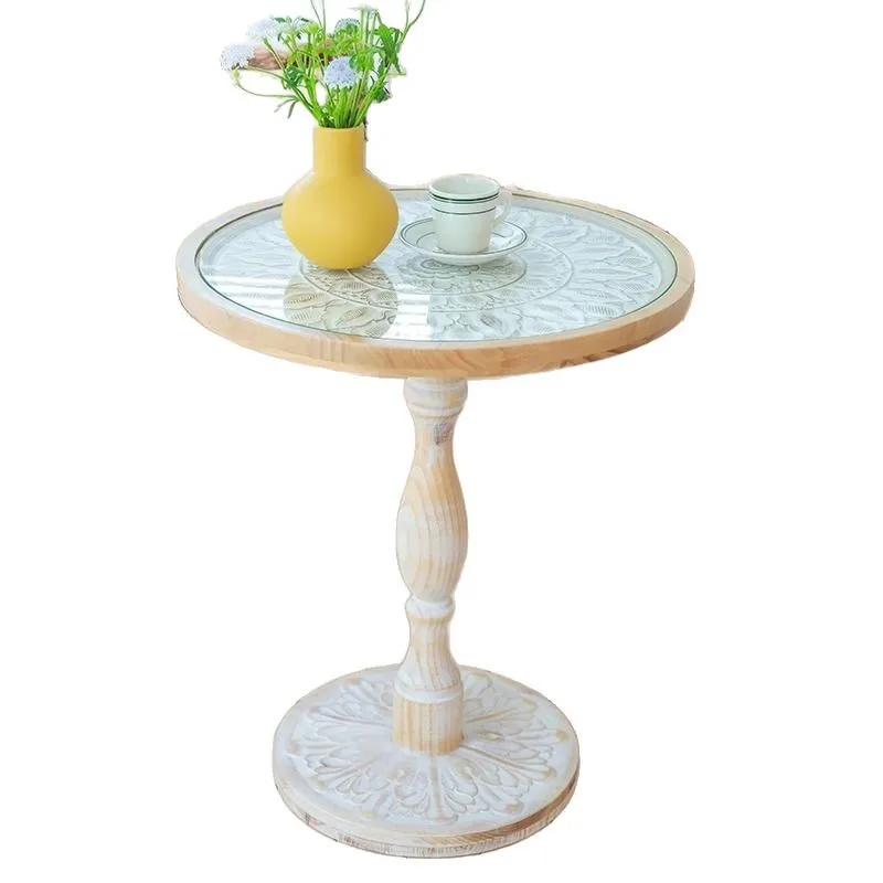 

French retro old small round table coffee table medieval corner few leisure Internet