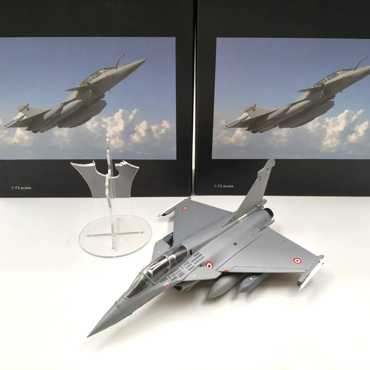 دييكاست 1:72 مقياس سلاح الجو الفرنسي رافال مقاتلة عسكرية سبيكة نموذج طائرة تحصيل لعبة هدية تذكارية عرض حلية #3