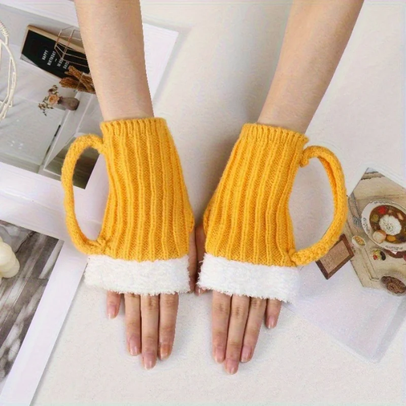 3pcs Beer Sock Set Thick Warm Round Neck Socks Beers Gloves Hat Ideal for Parties Gifts Durable Design Perfect for Casual Attire