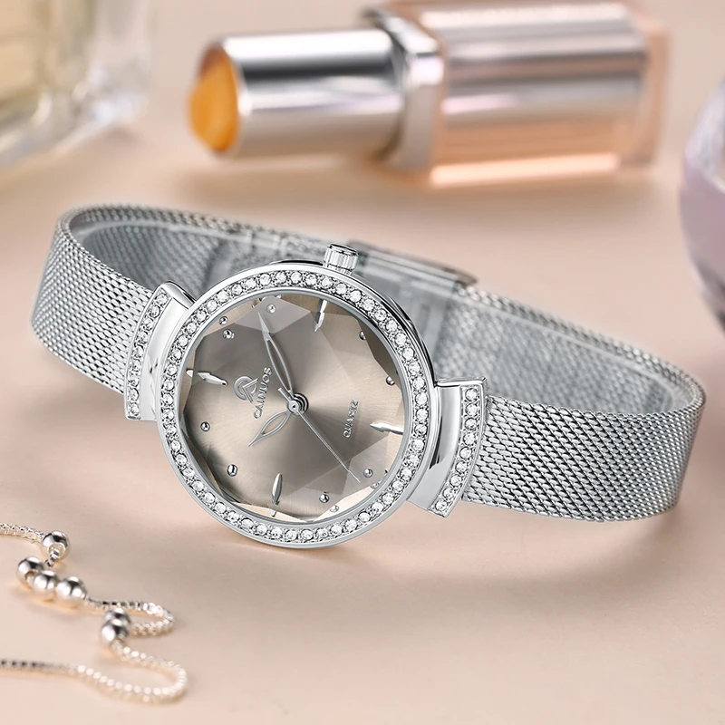 Fashion women's Watch Diamond Set Women's Quartz Watch Waterproof Stainless Steel Bracelet Watch Christmas Gifts