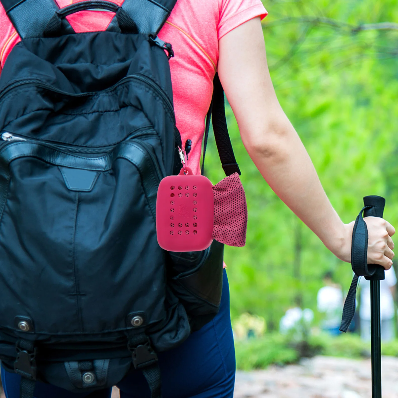 

4Pcs Cooling Towel Quick Dry Sweat Absorbing Washable Sports Towel Silicone Case Gym Travel Outdoor Hiking Fitness Yoga