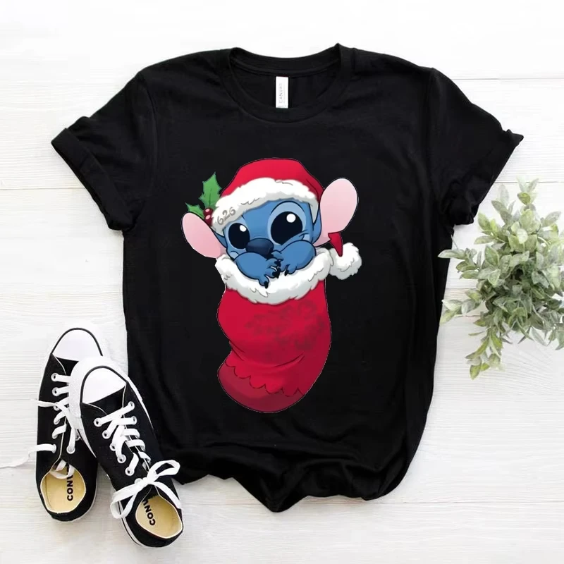 

Новинка 2026 года, рождественская забавная футболка Disney Kawaii LILO Stitch, футболка с графическим рисунком, уличная одежда, топы, футболка для родителей и детей