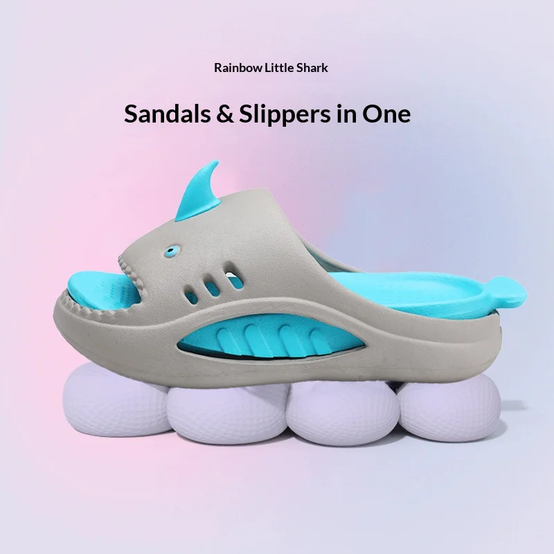 

A pair of children's summer-friendly slippers with thick, soft and durable soles, AL-3009-5