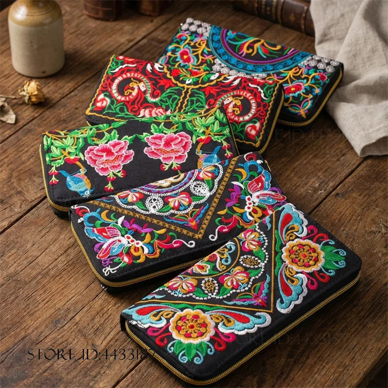 Vintage Ethnic Style Embroidered Long Wallet Wristlet Women Handbags Clutch Bag Retro Fashion Envelope Bag Female Phone Purse