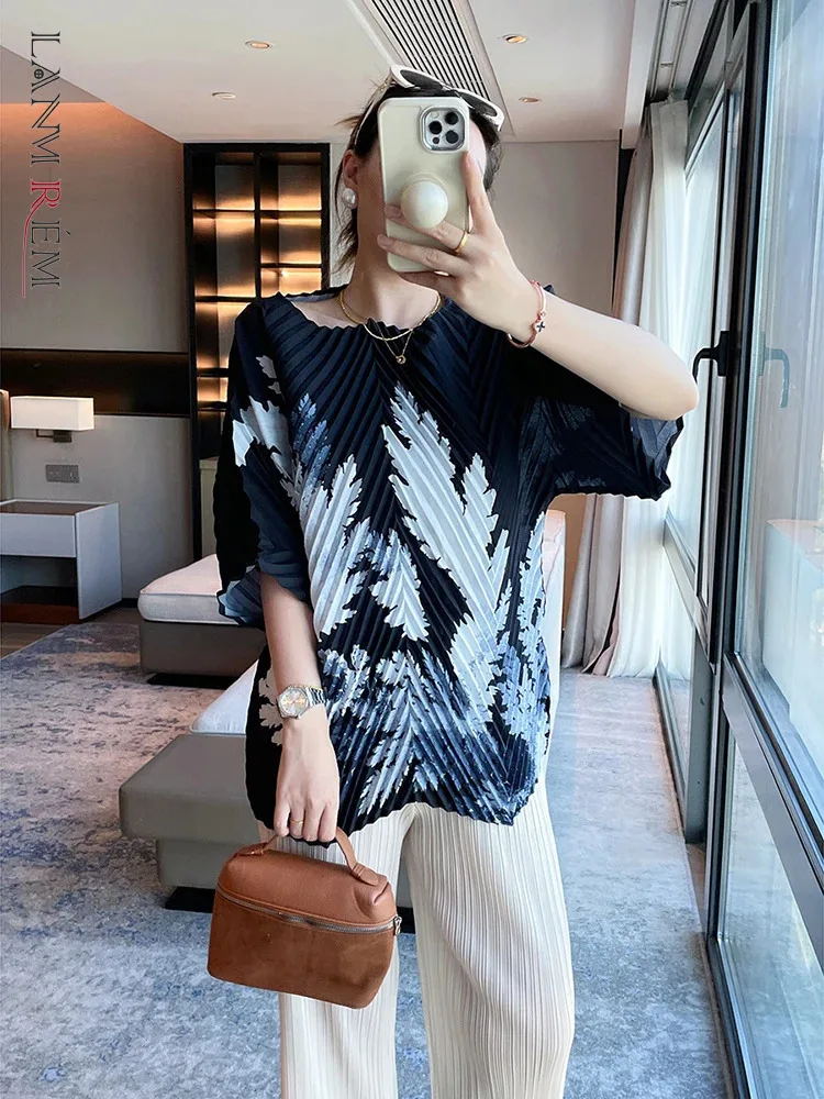 LANMREM Irregular Pleated T-shirt Women Printing Round Neck Short Sleeves Color Block Loose Shirt Female Casual Clothes 2DB1122