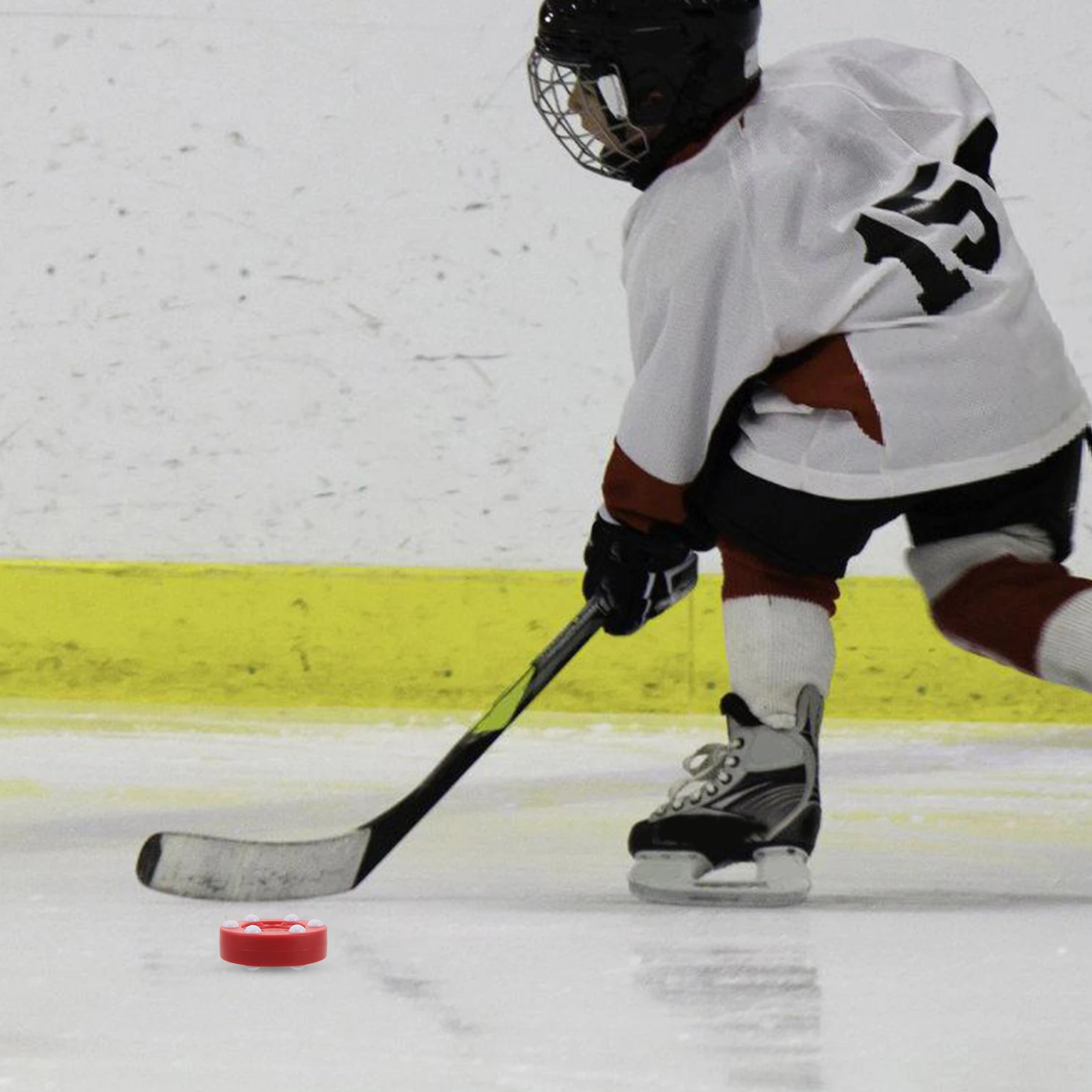 

Professional Grade Hockey Puck for Land Ice Training Roller Hockey Practice Smooth Glide Outdoor Indoor Use Training Equipment