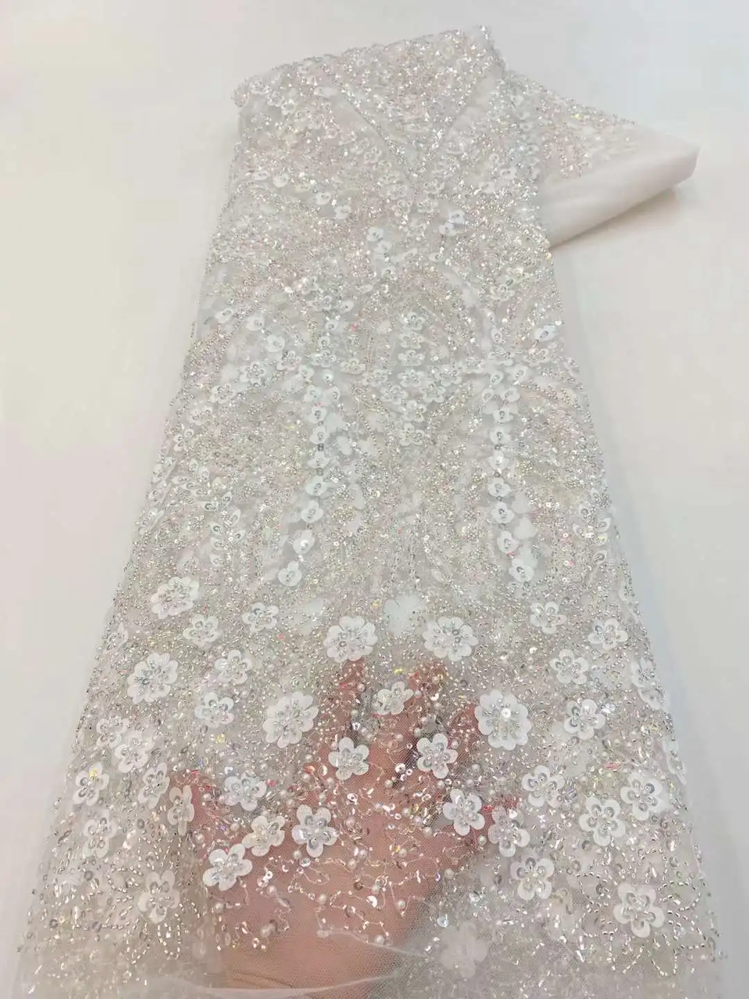 

Golden Sequin Beaded Embroidery Lace Fabric Elegant French Net Lace Fabric With Beads Nigerian Sequins Lace Fabrics XZ75BN