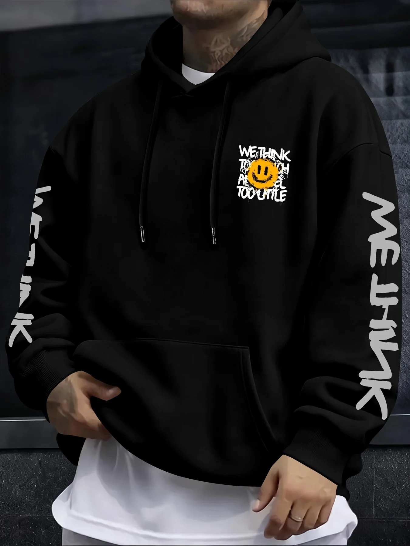 Best-selling men's street-style graffiti smiling face print hooded sweatshirt for outdoor use inautumnand winter fleece pullover